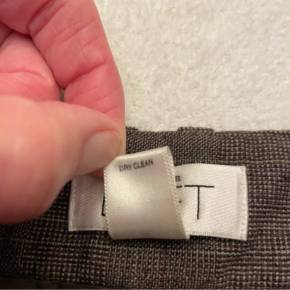 LOFT Marisa Straight Leg Wool Trousers. Size 2 - Picture 5 of 6